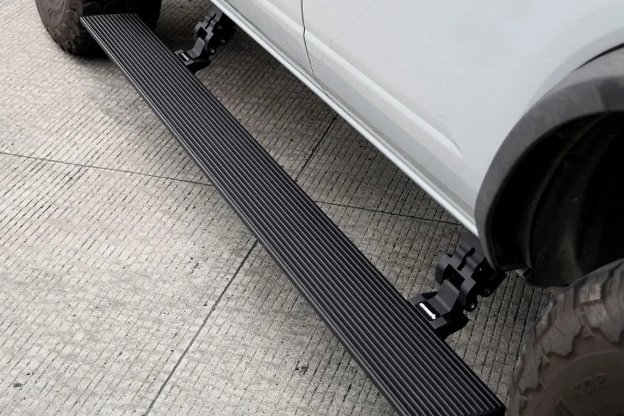 2022  Toyota Tundra Crew Cab Go Rhino E-Board E1 Electric Running Board Kit