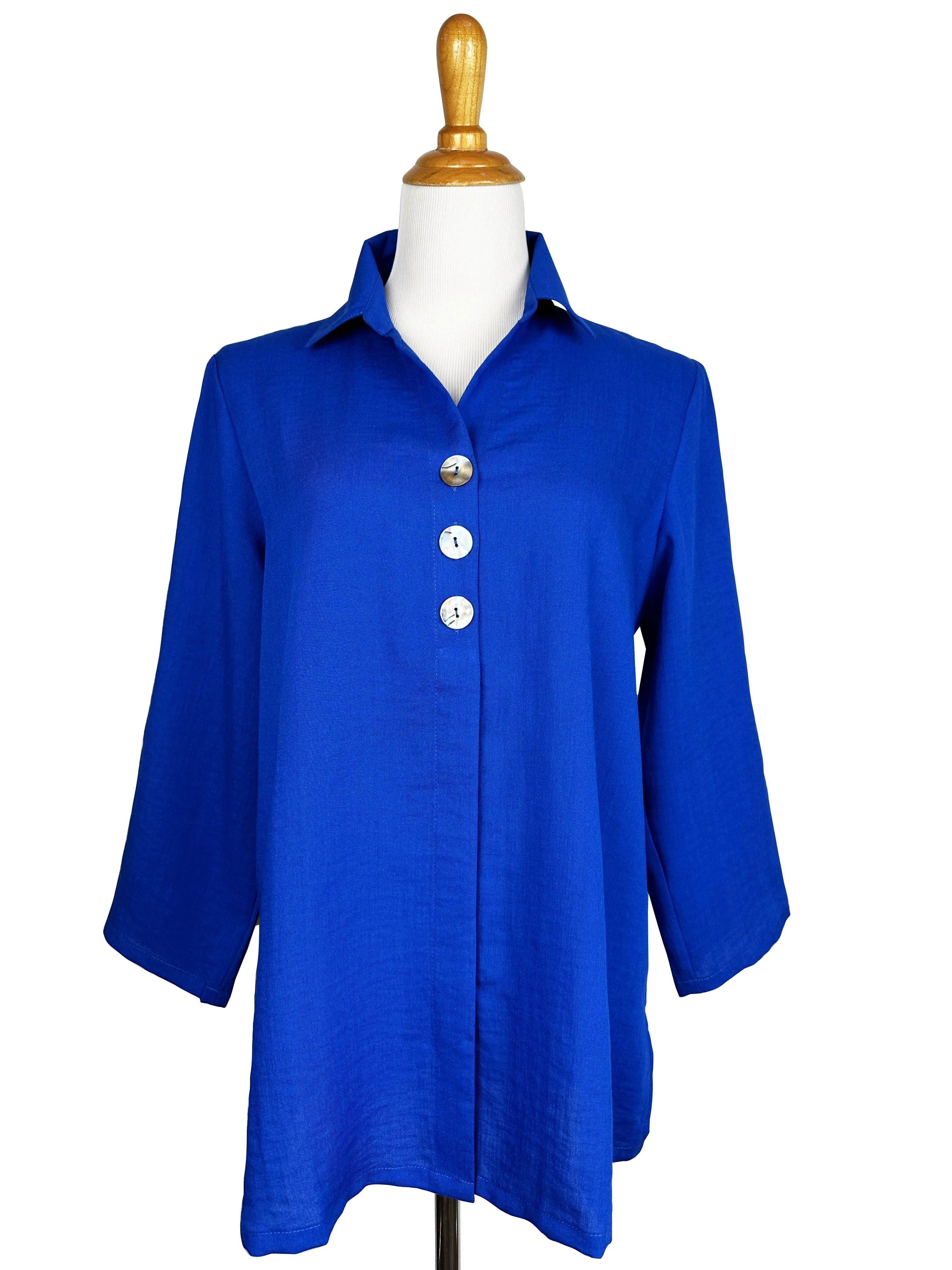 AA366 - Julianne Linen Blouse