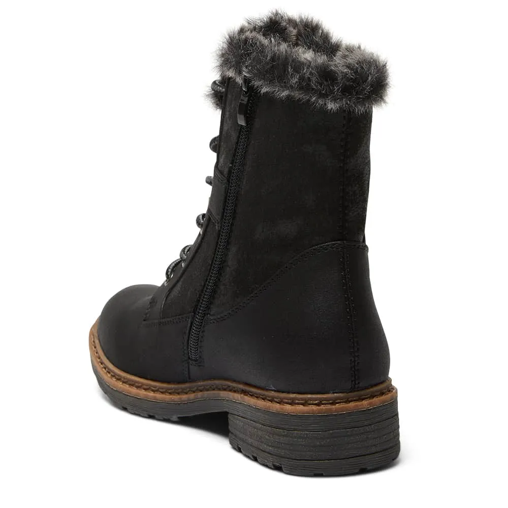 Bailey Boot in Black