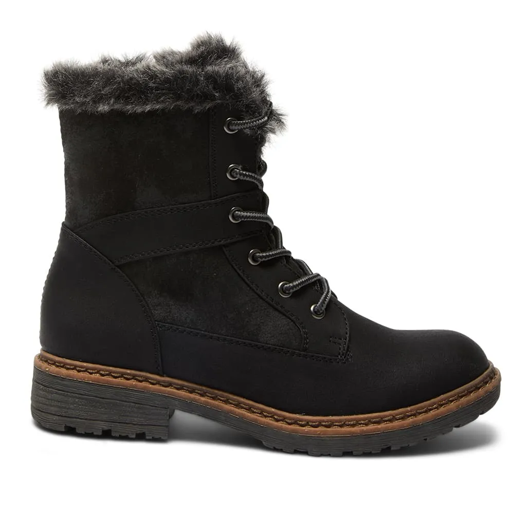 Bailey Boot in Black