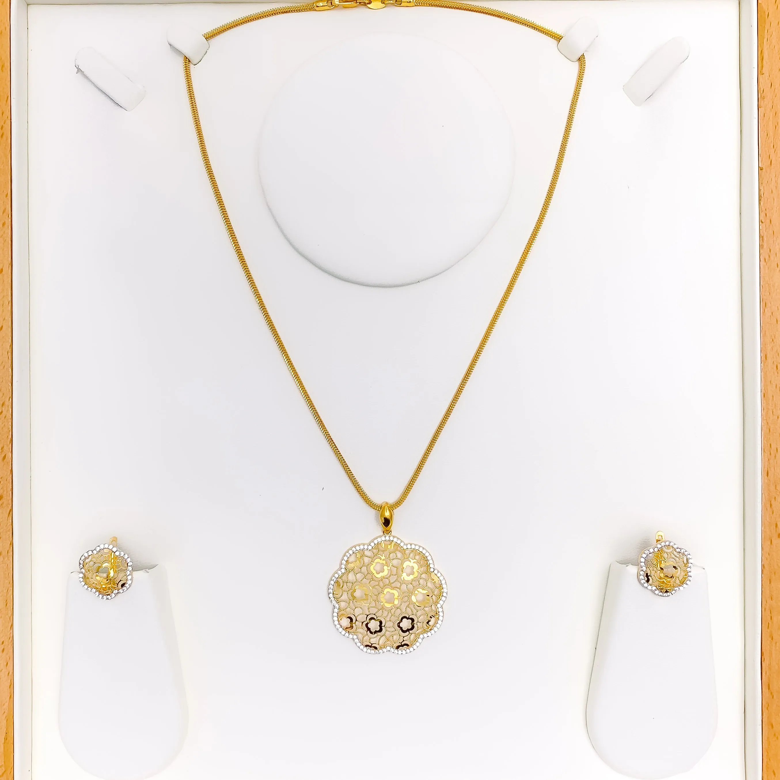 Blooming CZ Lined Flower Pendant Set