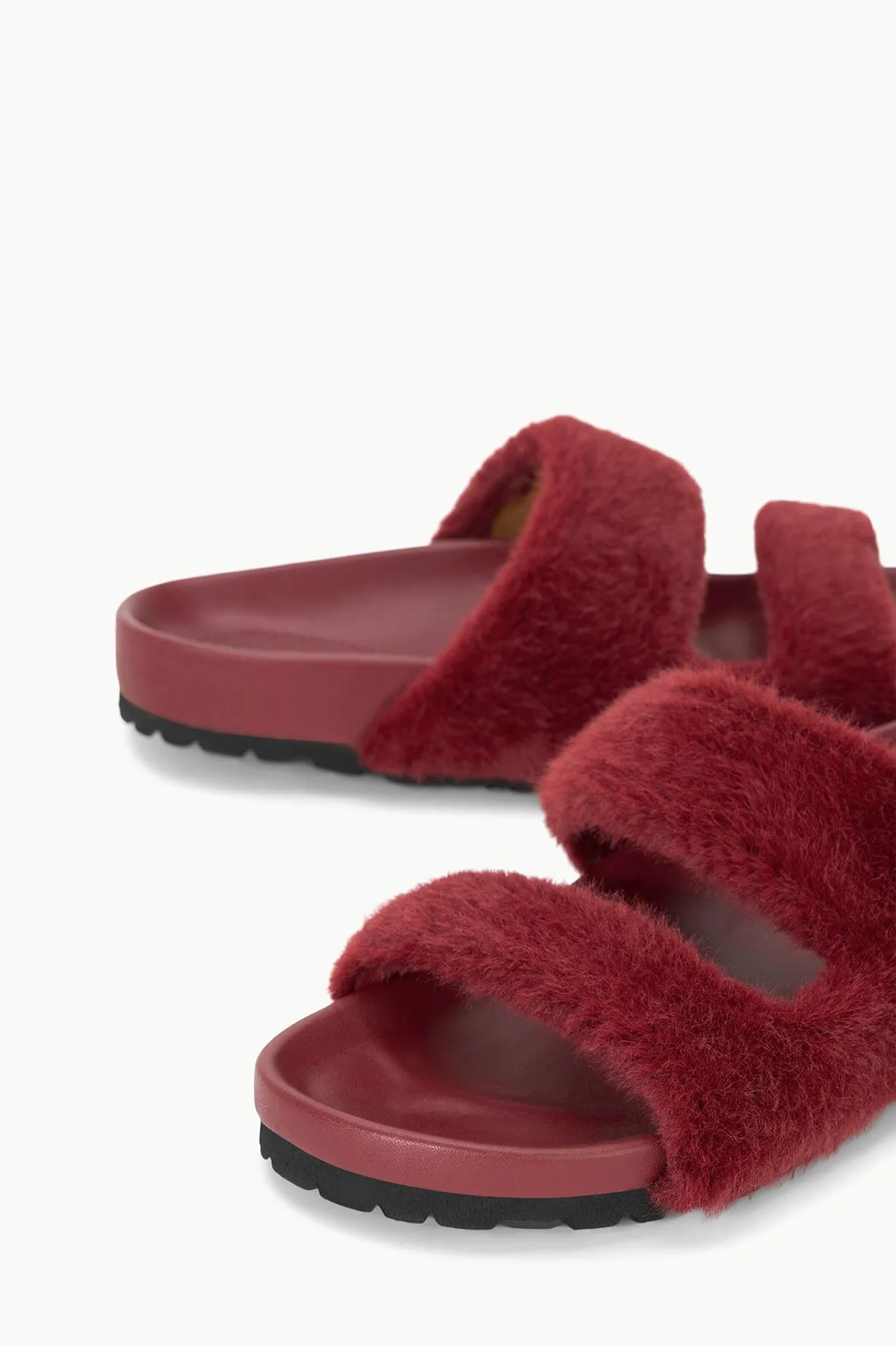 CYPRUS FAUX FUR SLIDE | PINOT