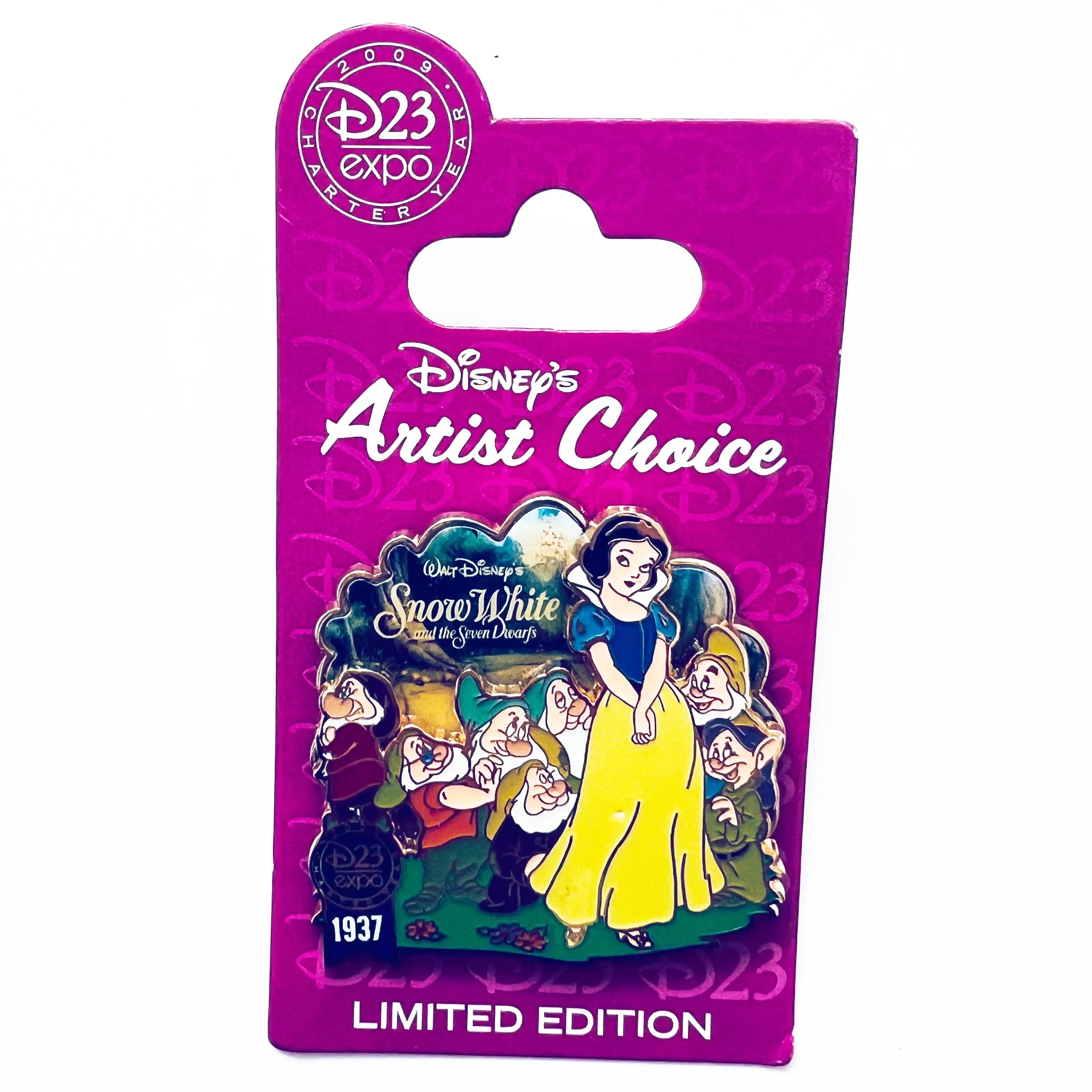 D23 Expo Disney's Artist Choice Snow White and the Seven Dwarfs 1937 LE Pin