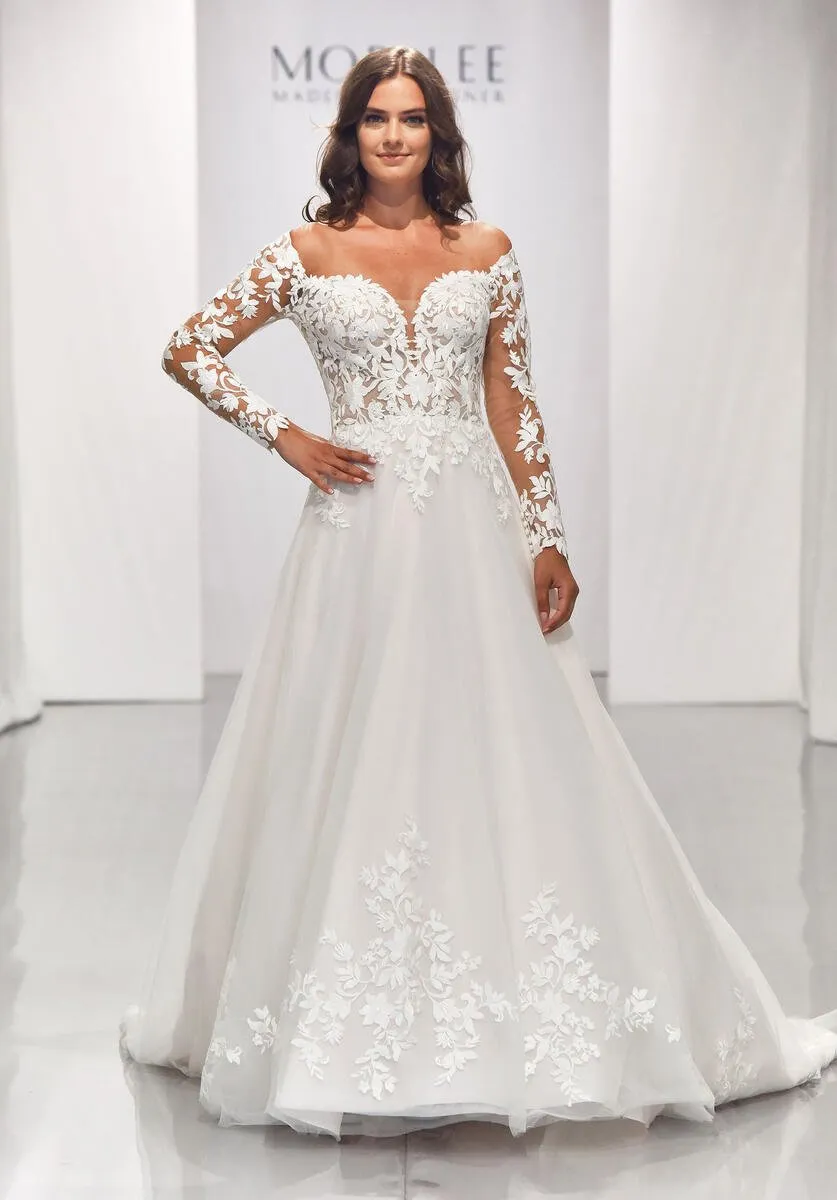 Dress 2841: MoriLee "Brienne" waist 31