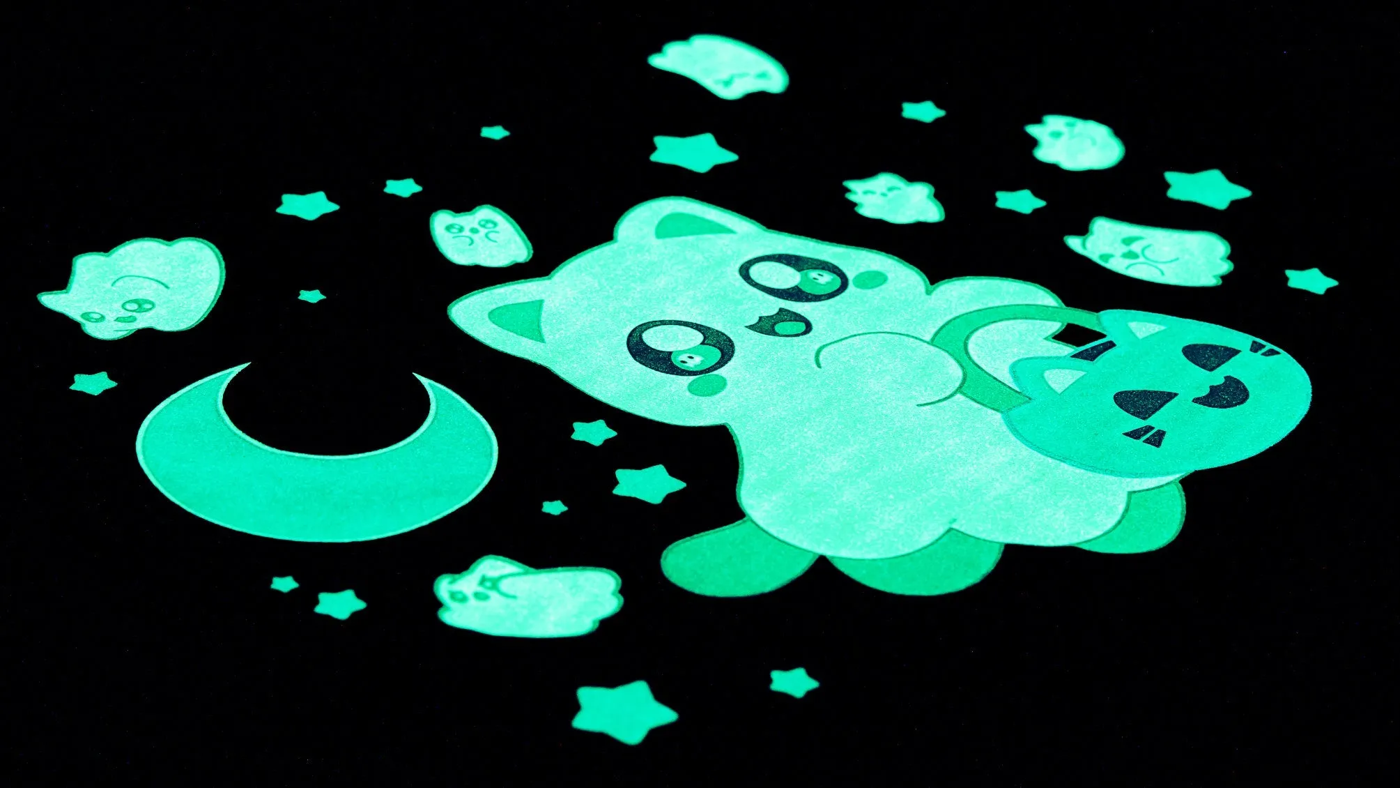 Ghost Cat Tee (Glow in the dark)