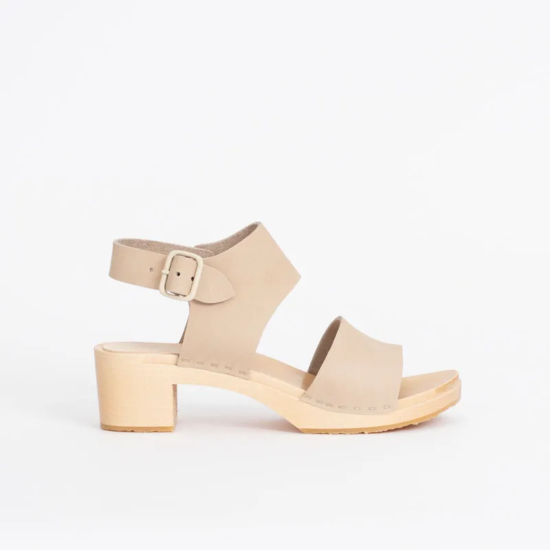 Maya in Bone, Size 8 (IG)