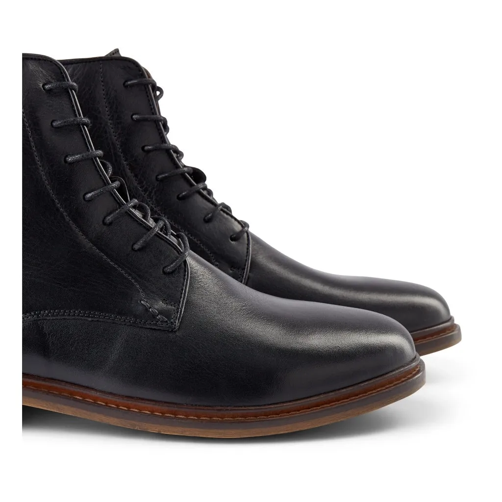 Optimized Title: Mens Black Leather Stivaletti - Stylish and Durable Boots