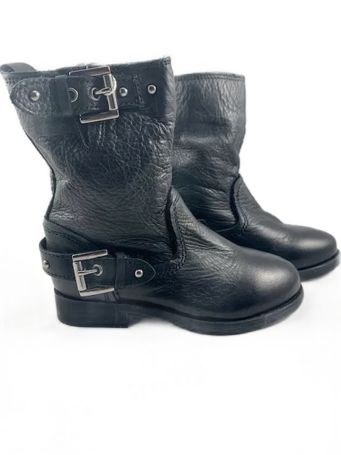 NWT ZARA LEATHER MOTO BOOTS (SZ 9)