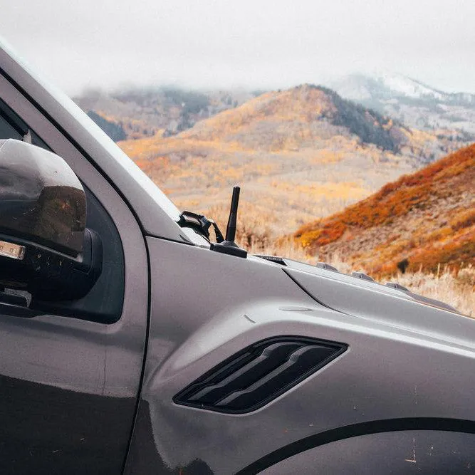 Perfect-Fit Stubby Antenna |  Ford F-150 (15-20), F-250/350 (17-21)