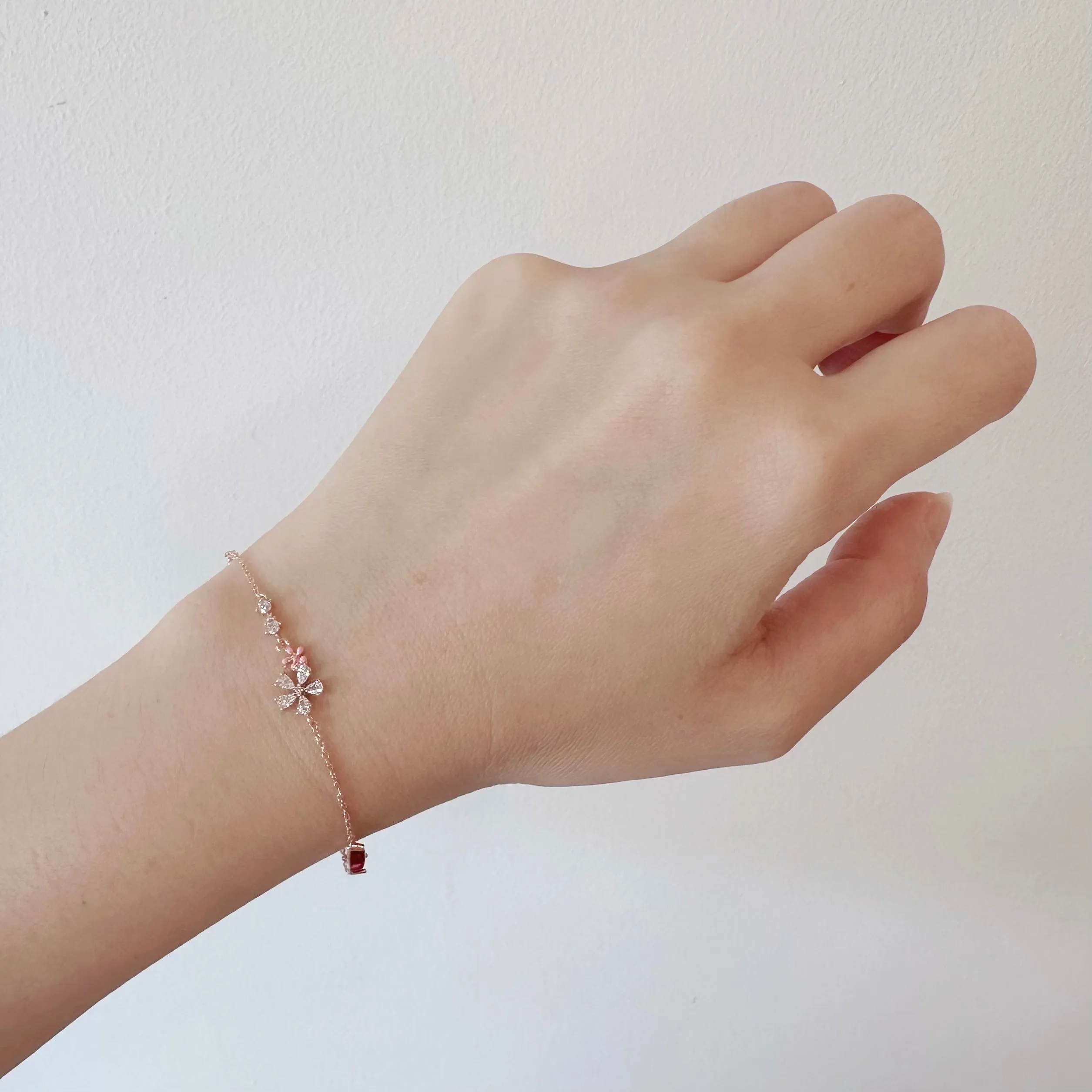 Rose Gold Rosemallow Bracelet